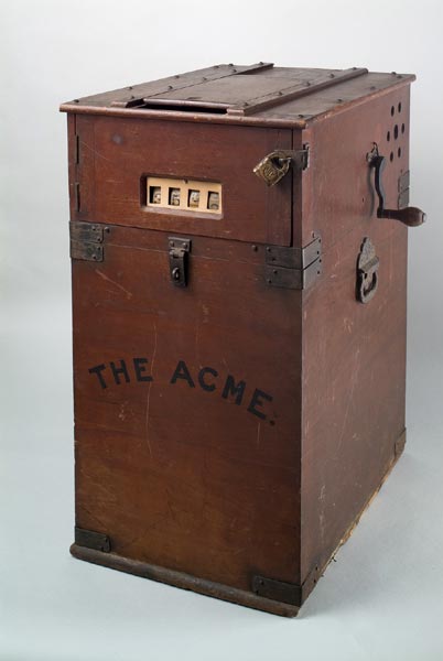 Vote Acme_ballot_box_-_Smithsonian